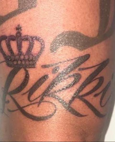 Kaos added a tattoo of new girlfriend Rikki’s name.