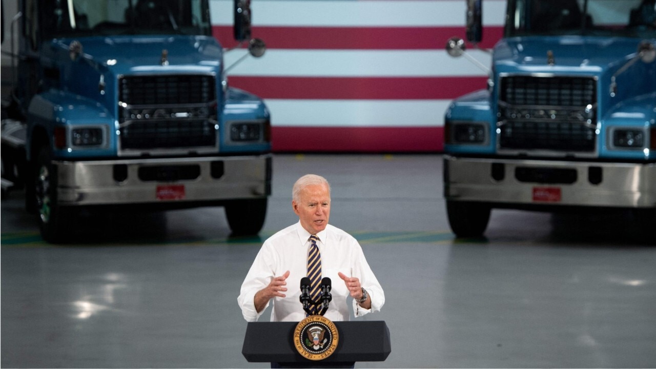 Slow-moe Joe: Joe Biden Stumbles Again While Speaking To Union Workers ...