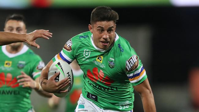 Canberra's Joseph Tapine on his way to scoring a try during the Sydney Roosters v Canberra Raiders Semi Final at the SCG. Picture: Brett Costello