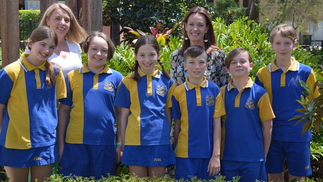 Ferny Grove State School captains and vice captains, Darren, Indi, Atticus, Jennifer, Noah, Zoe, Principal Melanie Rehm, Deputy Principal Katie Stubbings. Picture: Contributed