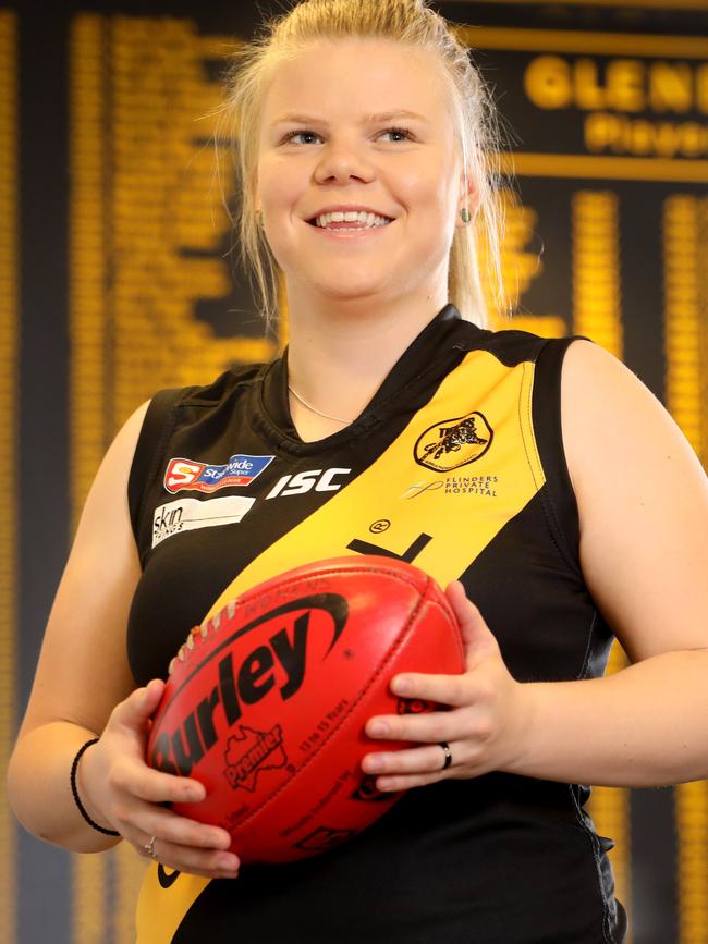 Jess Waterhouse ahead of her first season of SANFLW with Glenelg in 2018. Picture: AAP/Dean Martin