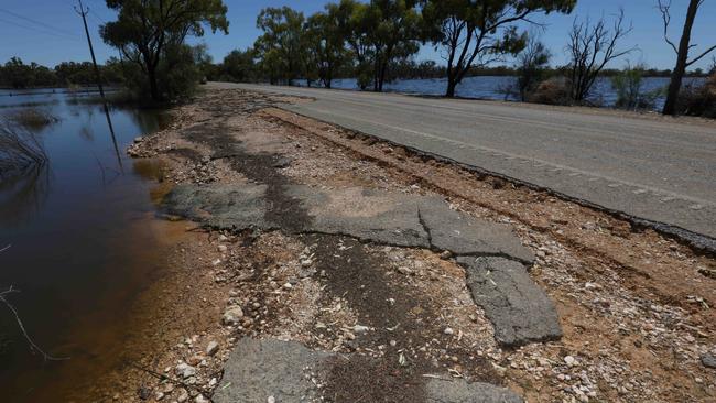 Bookpurnong Road, closed due to damage from the Murray River flooding seen from the Loxton end of the Road in the Riverland. Picture: Emma Brasier