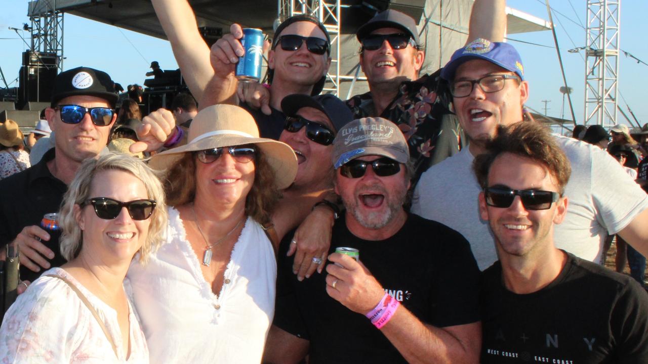 “The Maldives Crew” assembled in Bundaberg to enjoy a great line-up of Aussie acts and plan their next cruise together.