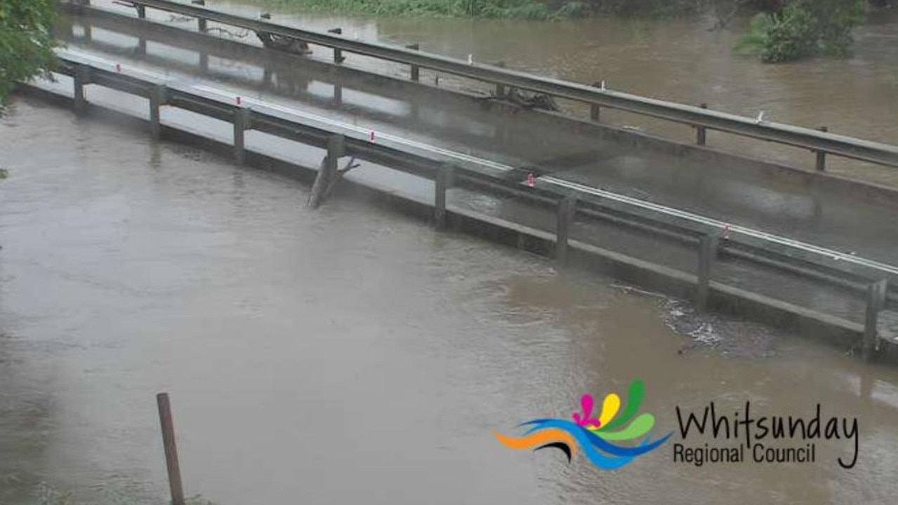 Crofton Creek Bridge at 11.30am on January 9, 2021. Photo: Whitsunday Regional Council