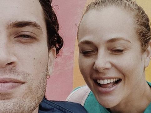 Jessica Marais reunites with Jake HollyFrom source:https://instagram.com/jakeholly_?igshid=1jv7ljc88hs3