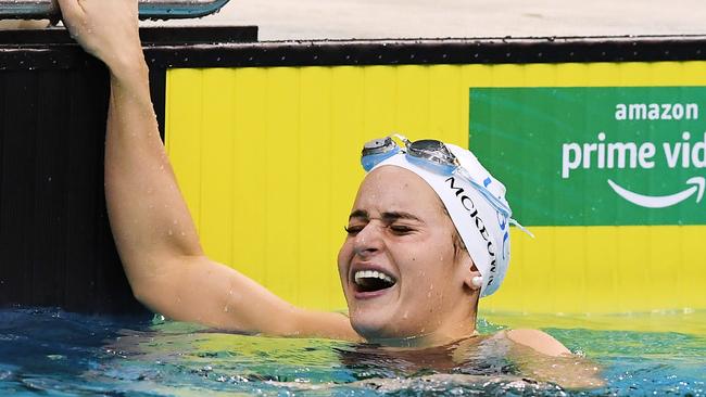 Kaylee McKeown reacts after breaking the Commonwealth record for the Women's 200 metre Breaststroke. Picture: Getty Images