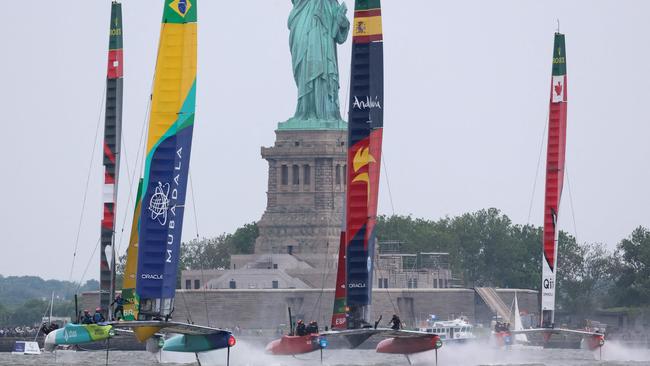 (Fleet racing in New York.