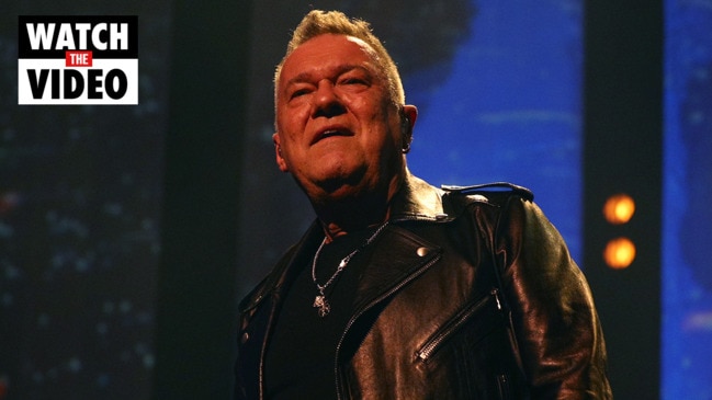 Jimmy Barnes gets wild at desert gig