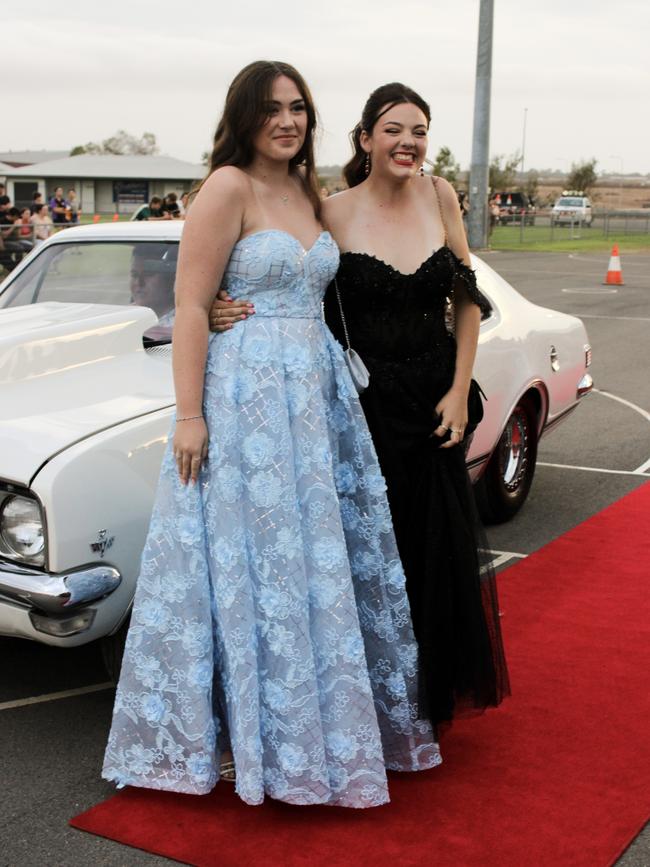 Ella Straughair &amp; Jorja Edgar at the 2023 Kepnock State High School formal.