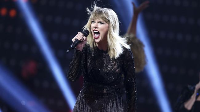Is Taylor Swift poised to announce her Reputation world tour dates? Pic: AP