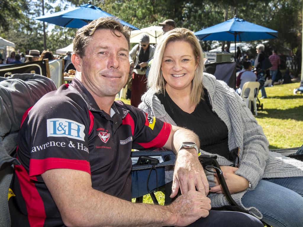 Ian Dunbar and Amy Dodt at the Hampton food festival. Sunday, June 26, 2022. Picture: Nev Madsen.