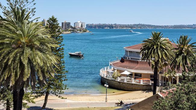 People walking along West Esplanade, Manly, were harassed by a drunken James Ardagh who wanted to bump elbows with them, a week after the COVID-19 social distancing rules were introduced. Picture: Supplied.