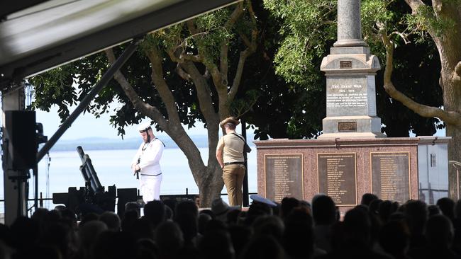 A moment of silence during the 81st commemoration of the Bombing of Darwin held at the cenotaph on the esplanade. Picture: (A) manda Parkinson