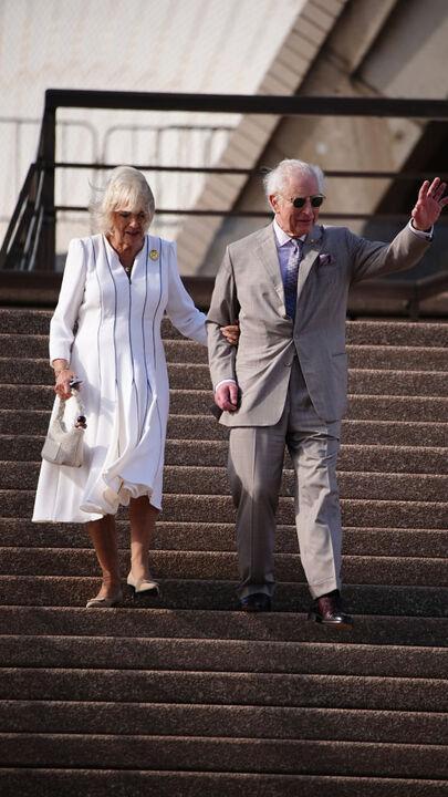 Crowds flock to Opera House for King and Queen’s final tour stop