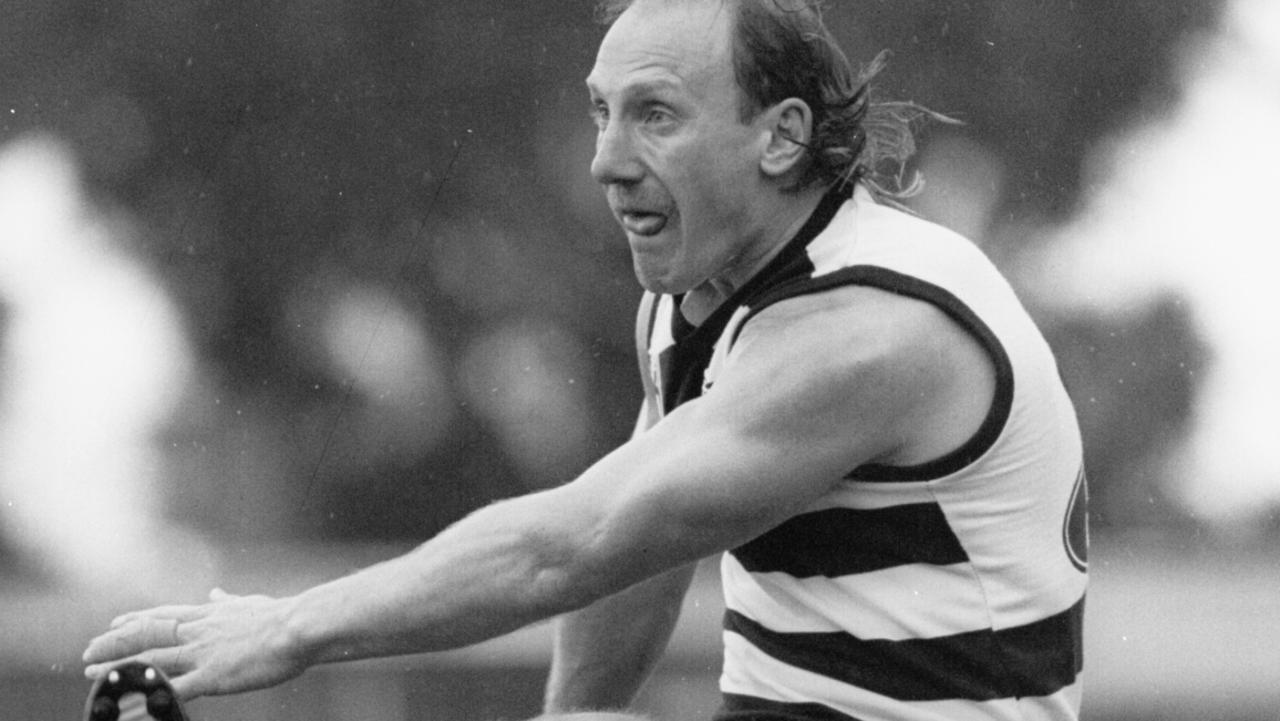 Gary Ablett Sr kicked his 1000th goal against Fremantle in round 12, 1996, at Kardinia Park.