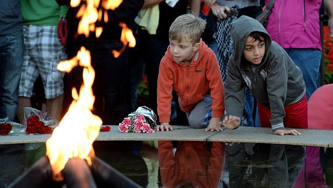 The 2014 ANZAC Day Dawn Service at Kings Park in Perth is attended by around 40,000 people.