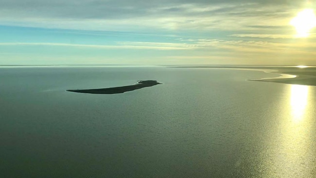 Kati Thanda-Lake Eyre May 2019 . Picture: Wrightsair