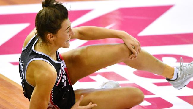 Beth Cobden of the Thunderbirds injures her knee during the round three Super Netball match against the Vixens. Picture: Getty Images