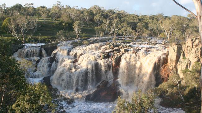 Nigretta Falls after heavy rain.