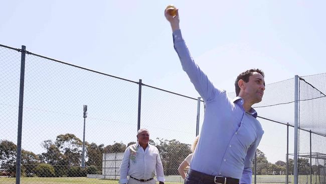 Leader of the Opposition David Crisafulli visits the Redlands Tigers Cricket Club. Picture: Liam Kidston.