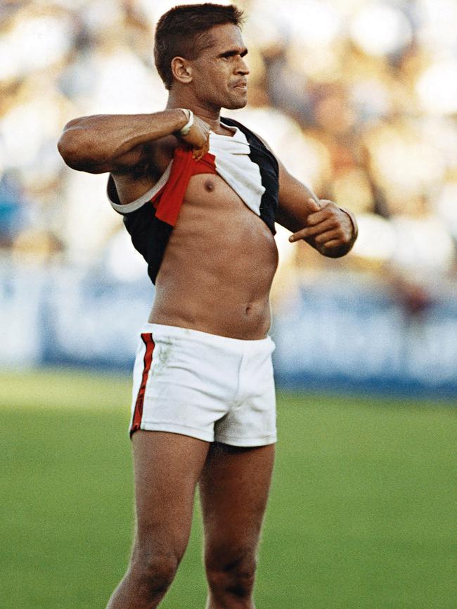 Wayne Ludby’s image of Nicky Winmar as he responds to a racist taunt in 1993. Picture: File