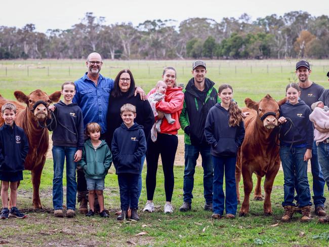 Ellis Galpin, Sophie Wilson, Henley Galpin, David Galpin, Alison Galpin, Spencer Gartner, Chelsea Galpin with baby Quinn Galpin, Jordan Galpin, Addison Wilson, Ruby Gartner, Mason Galpin, Ben Brooksby with Cleo Galpin-Brooksby. Photo Nicole Cleary.