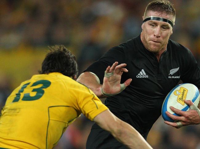 SYDNEY, AUSTRALIA - SEPTEMBER 11: Brad Thorn of the All Blacks runs the ball during the 2010 Tri-Nations Bledisloe Cup match between the Australian Wallabies and the New Zealand All Blacks at ANZ Stadium on September 11, 2010 in Sydney, Australia. (Photo by Cameron Spencer/Getty Images)