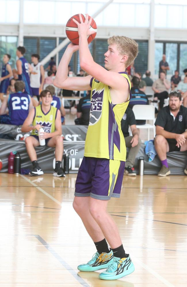 Basketball QLD U18's State Championships 2024 semi-finals day. Div 5 and 6. Yellow South Burnett vs. Sunshine Coast Rip City. 13 January 2024 Carrara Picture by Richard Gosling