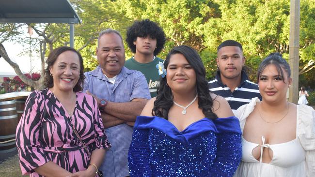 Salote Senituli, Meki Maafu, Isabella Rose, Tevita Senituli, Epeli Senituli and Sione Maafu at Runcorn State High School 2023 formal. Photos: Georgie Walker.