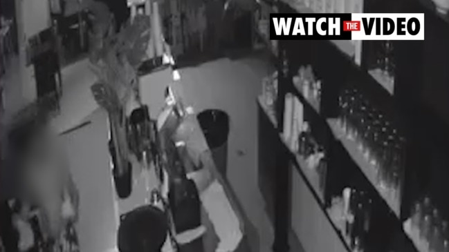 Booze thieves hit Darwin cafe