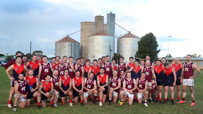 Nullawil and Wycheproof-Narraport players at the conclusion of the final round match.