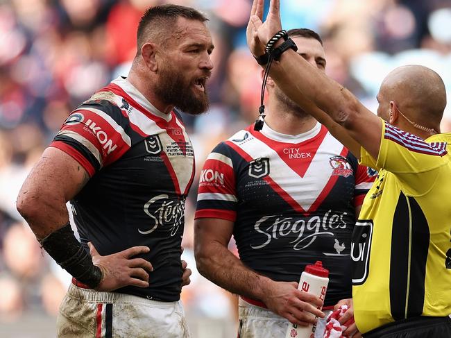 SYDNEY, AUSTRALIA - JULY 07: Jared Waerea-Hargreaves of the Roosters is sent to the sin bin and placed on report during the round 18 NRL match between Sydney Roosters and St George Illawarra Dragons at Allianz Stadium, on July 07, 2024, in Sydney, Australia. (Photo by Cameron Spencer/Getty Images)