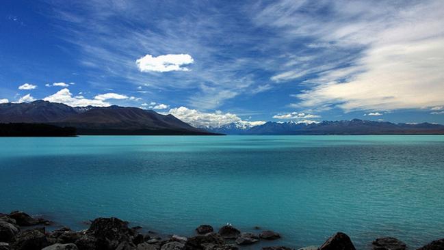 Made for gawking. Lake Tekapo. Picture: Flickr f2n-downtown