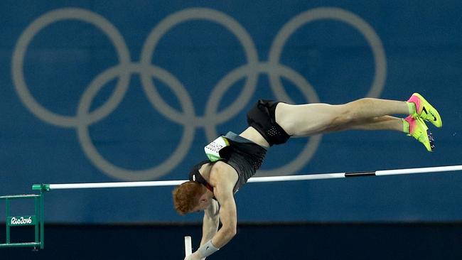 The Canadian pole vaulter died in his Texas home, his agent said. Picture: Getty Images