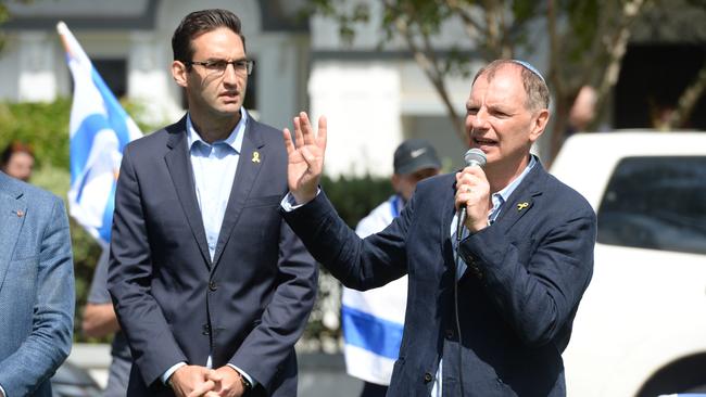 Deputy Leader of the Victorian Liberal Party David Southwick spoke at the vigil, alongside Labor MP Josh Burns. Picture: NewsWire / Andrew Henshaw