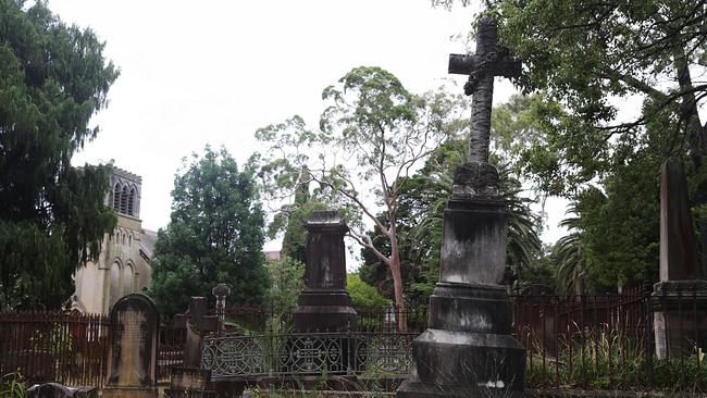 The control of cemeteries is a big issue for the state government.