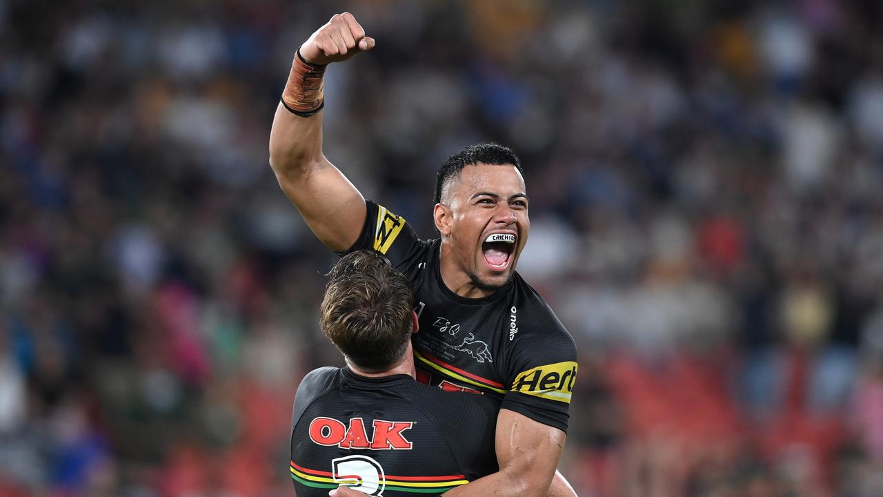 Stephen Crichton latched onto the Walker pass... and it led to the wild post-match celebrations. Picture: Getty