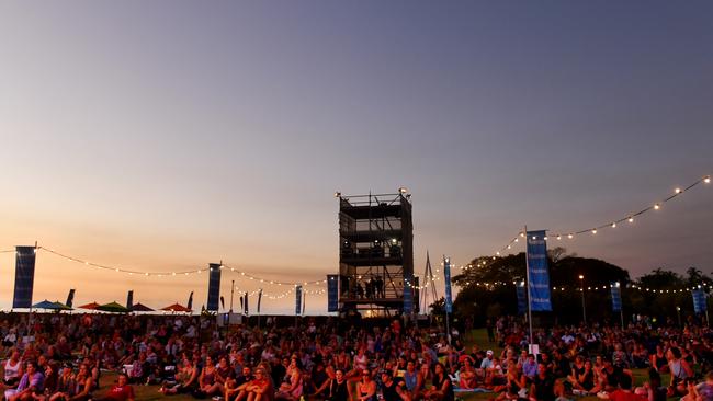 Santos sponsor the Darwin Festival opening concert. Pic: Darwin Festival / Elise Derwin