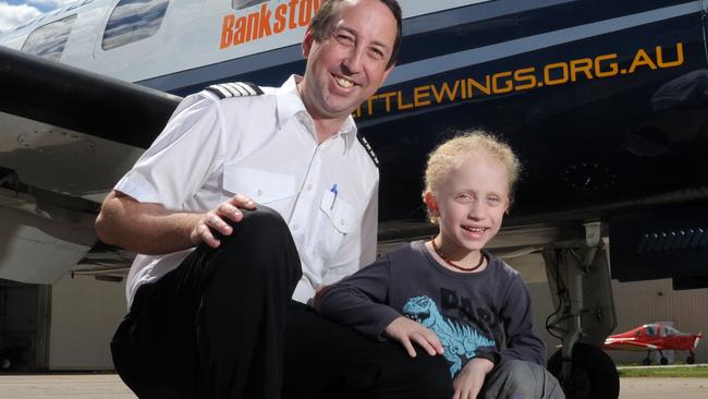 Little Wings air service - Pride of Australia. Little Wings is an aeroplane service that transports sick kids and their families from rural NSW to hospitals in Sydney and Newcastle. It's run mostly by volunteers, like pilot Adam Holt.There are no nurses or medical facilities on board - it's more of a transport service. Pictured with 3yr old Jaidal Saville from Coff Harbour. He is undergoing chemotherapy since June 2016. Mum 'Verne' 0423 270619.