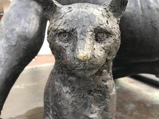 In charge of eliminating vermin ... Flinders’ famous cat Trim, in sculpture form at Port Lincoln, SA. The artwork’s nose is shiny because passers-by tend to rub it.