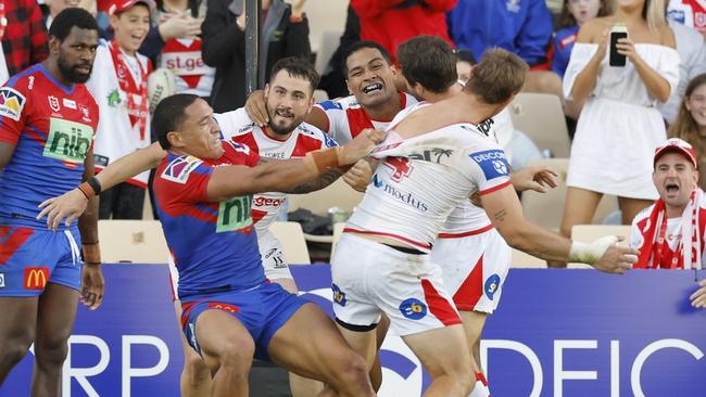 Tyson Frizell wasn’t happy with Zac Lomax. (Photo by Mark Evans/Getty Images)