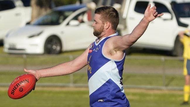 NFNL footy: Reservoir v Old Eltham Collegians at Crispe Park. Reservoir player Steven Smith.  Picture: Valeriu Campan
