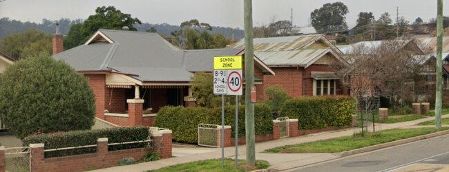 The 40km school zone along Edmondson St. Picture – Google Maps.