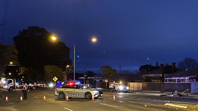 Goodwood Road currently blocked both ways after a car hit a Stobie pole bringing down power lines on 22nd July 2020. Picture: Harvey Biggs/Nine News.