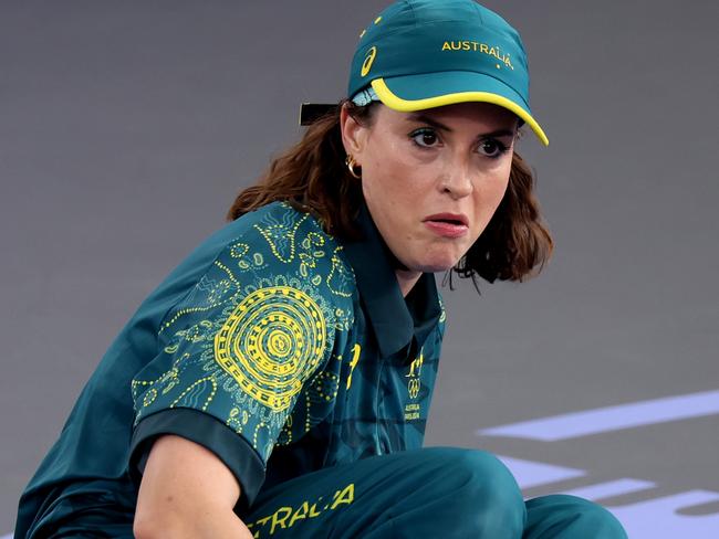 PARIS, FRANCE - AUGUST 09: B-Girl Raygun of Team Australia  competes during the B-Girls Round Robin - Group B on day fourteen of the Olympic Games Paris 2024 at Place de la Concorde on August 09, 2024 in Paris, France. (Photo by Ezra Shaw/Getty Images)