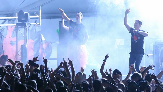 Schoolies beach party 2018. Picture: Glenn Hampson