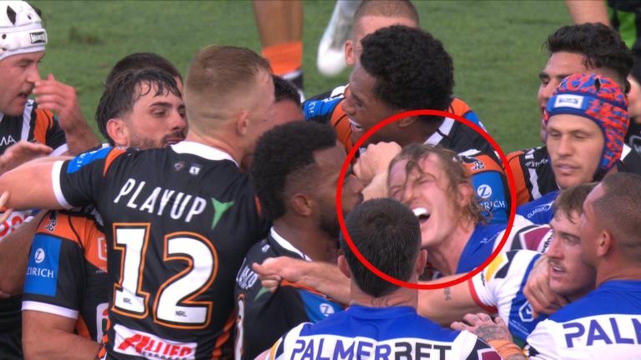 Buzz’s highlights, lowlights: NRL hair-pullers given free pass