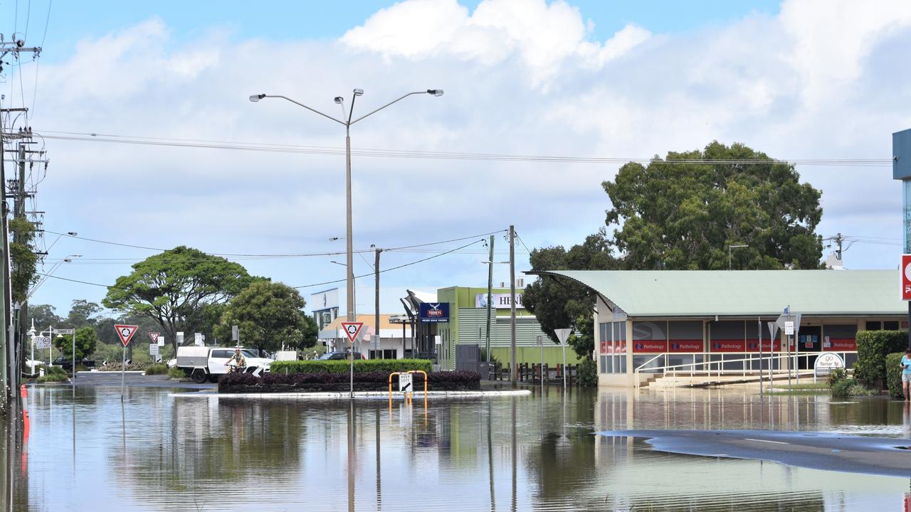 Floodwaters remain high on Moon St, Ballina after Northern NSW flooding on March 4,2022. Picture: Tessa Flemming