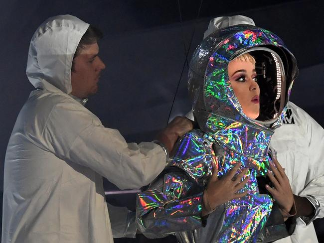 Astronaut or Katy Perry?