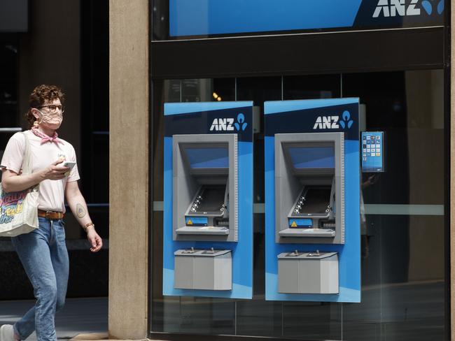 MELBOURNE, AUSTRALIA - NewsWire Photos FEBRUARY 5, 2021: An ANZ bank in Melbourne CBD. CPicture: NCA NewsWire / David Geraghty